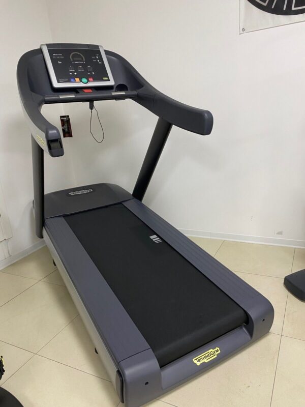 Technogym Run Excite 500 LED Fully Refurbished 1.